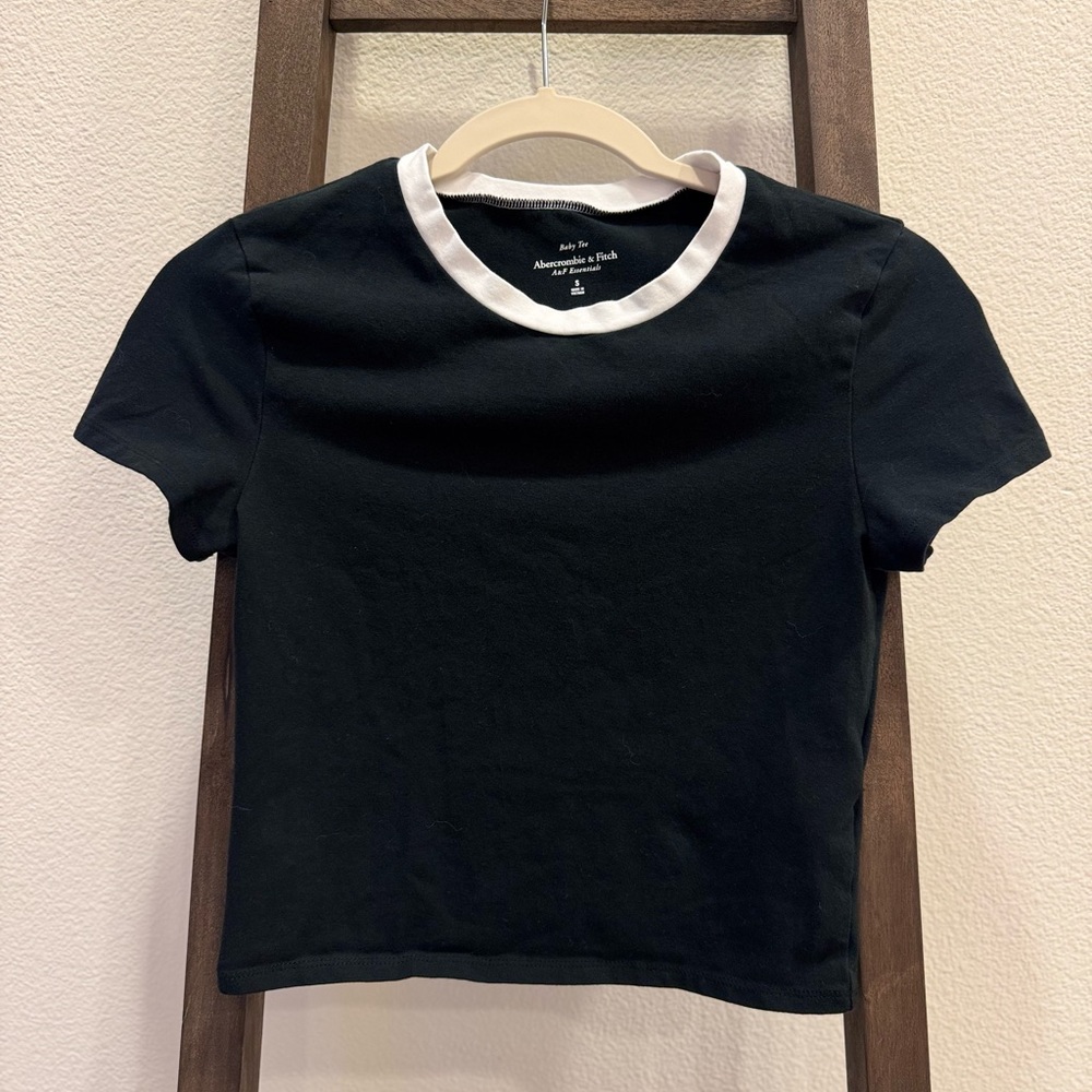 Abercrombie- Essential Baby Tee- black w white trim. S. Originally $25